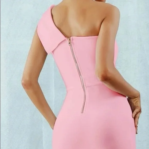 One shoulder Ruffle hem Dress - Picture 6 of 6